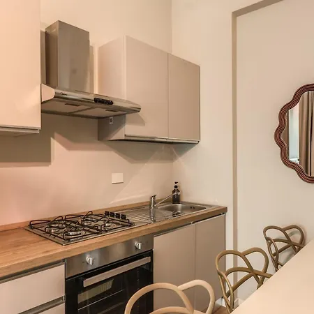 Downtown Srl - The Cloud Apartment *