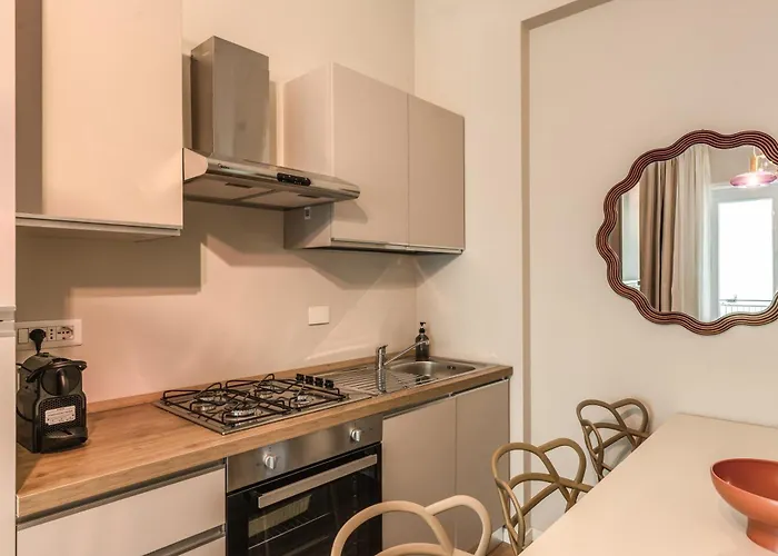 Downtown Srl - The Cloud Apartment *