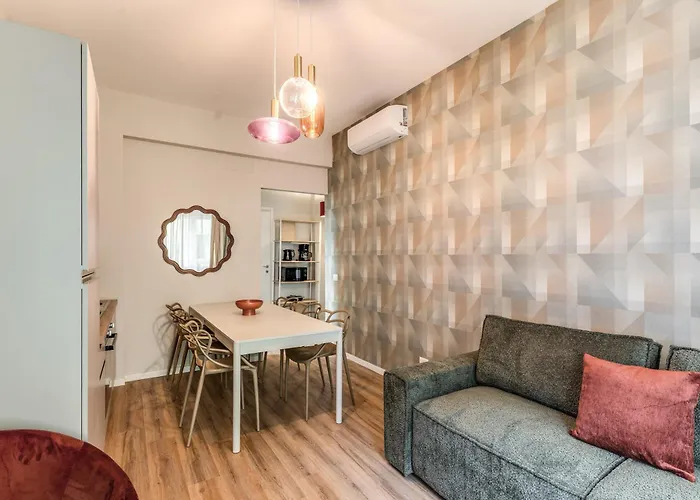 Apartamento Downtown Srl - The Cloud Roma